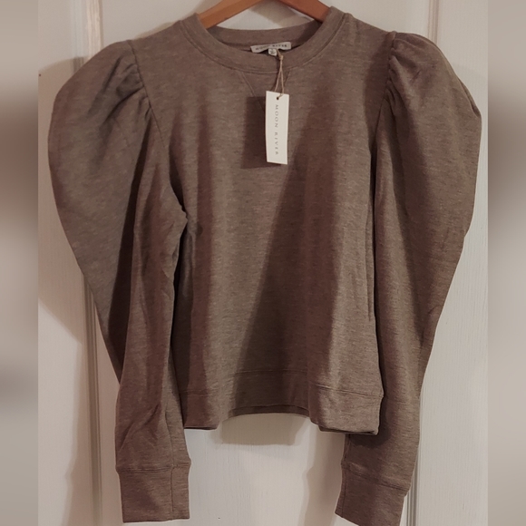 Moon River Knit Puff Sleeve Pullover Top - Picture 3 of 6